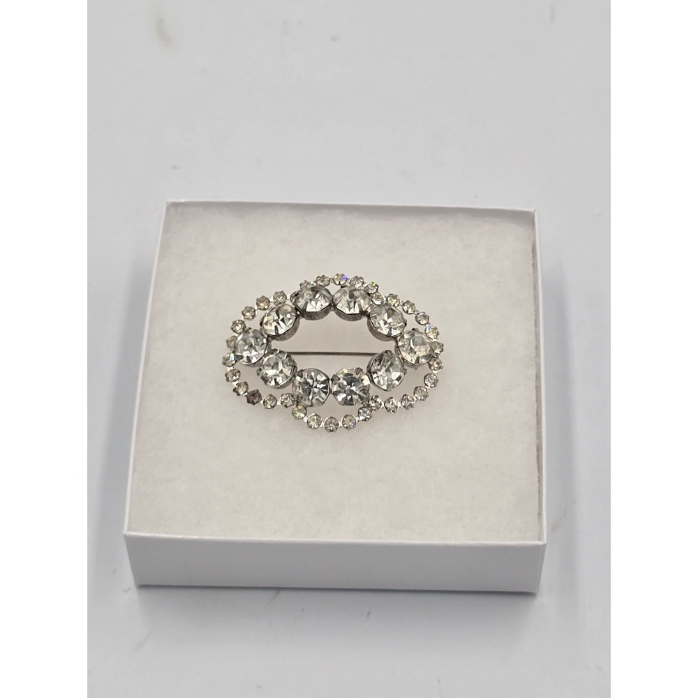 Vintage Clear Rhinestone Brooch | Unsigned Mid-Century Art Deco Open Oval Pin